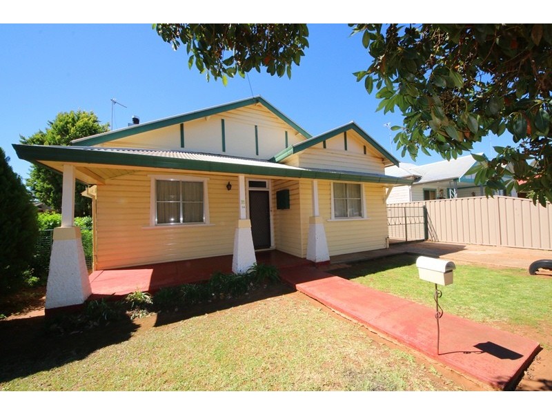 14 Short Street, Dubbo NSW 2830