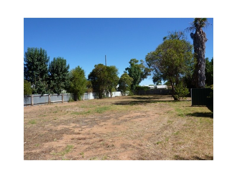7 Reakes Ave, Dubbo NSW 2830