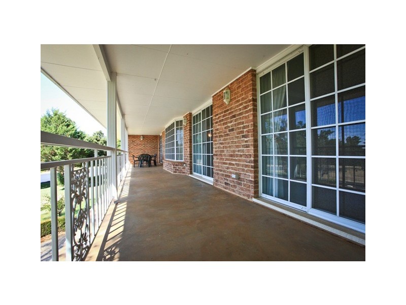 11 Shire Avenue, Dubbo NSW 2830