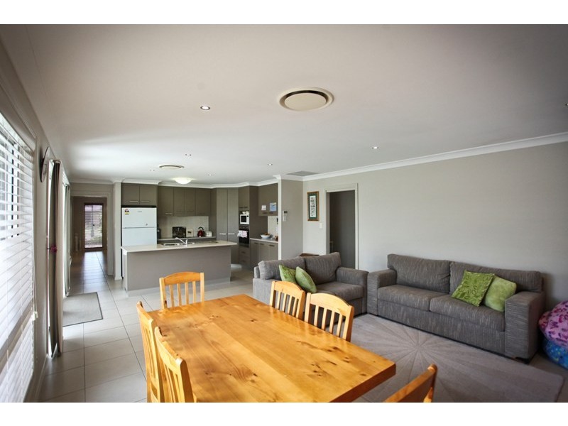 30 William Farrer Drive, Dubbo NSW 2830