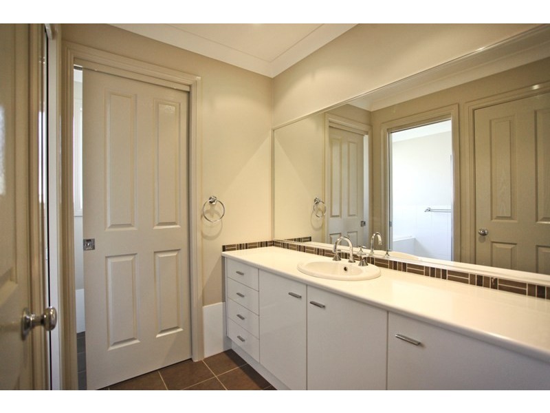 30 William Farrer Drive, Dubbo NSW 2830