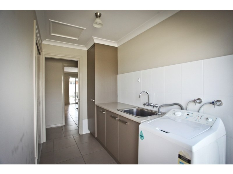 30 William Farrer Drive, Dubbo NSW 2830