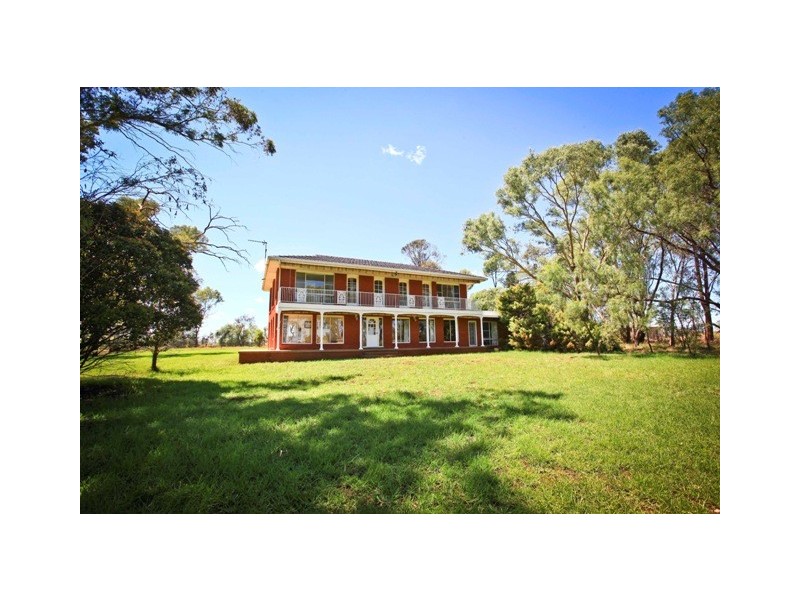 3L Rocky Road, Dubbo NSW 2830