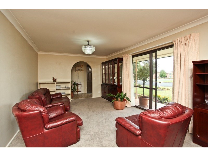 16 Royal Parade, Dubbo NSW 2830