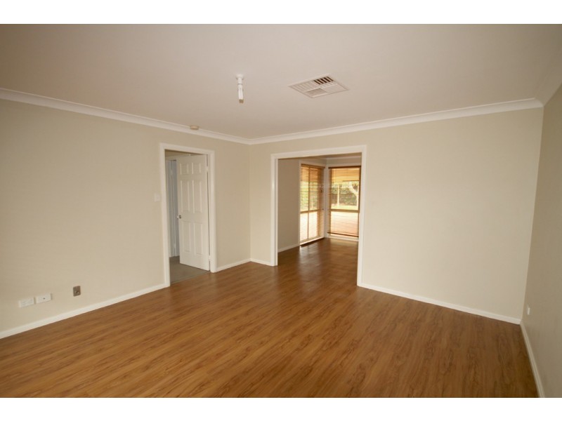 6 Castlereagh Avenue, Dubbo NSW 2830