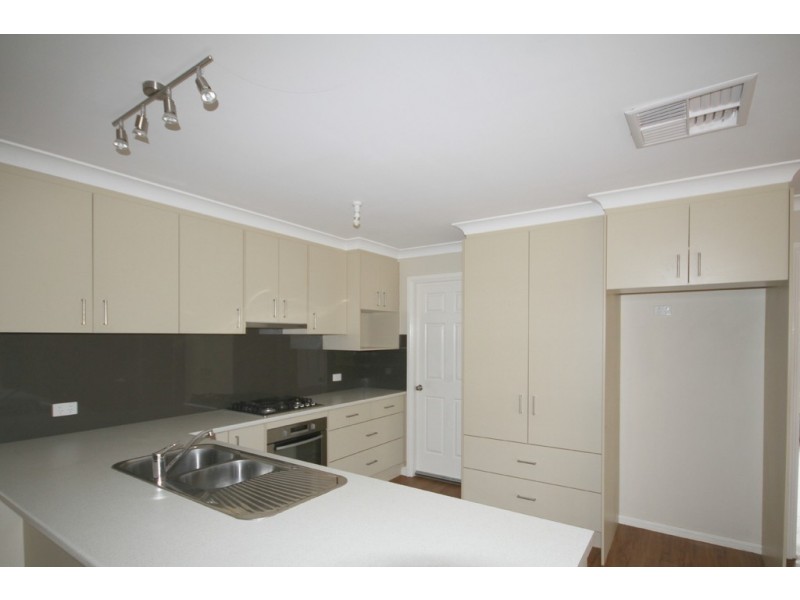 6 Castlereagh Avenue, Dubbo NSW 2830