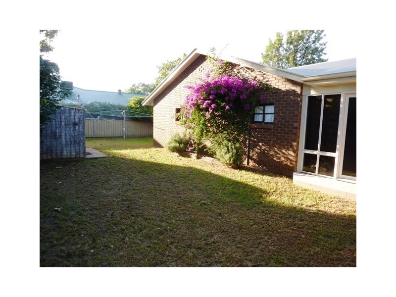 66 Sovereign Street, Dubbo NSW 2830