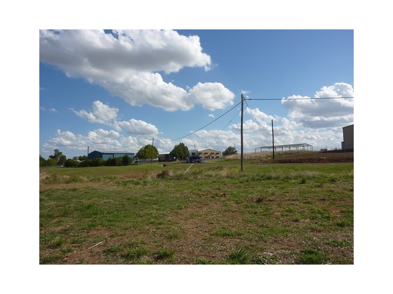 5L Transport Drive, Brocklehurst NSW 2830