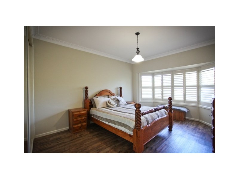 34 Lovett Avenue, Dubbo NSW 2830