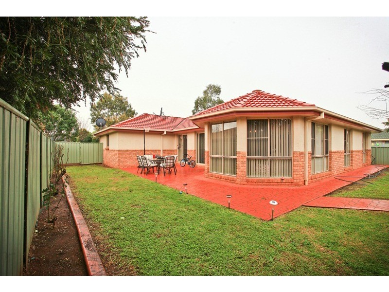25 Castlereagh Avenue, Dubbo NSW 2830