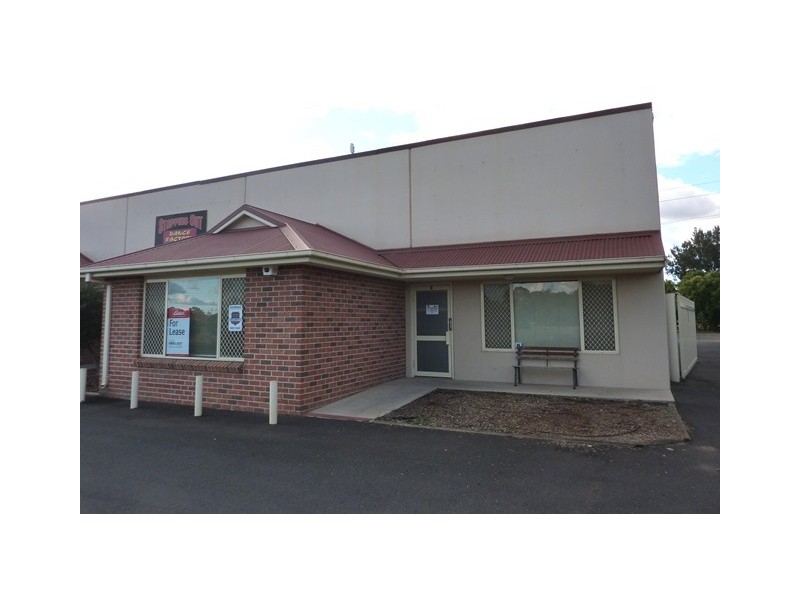 8/74 Mt Batten Drive, Dubbo NSW 2830