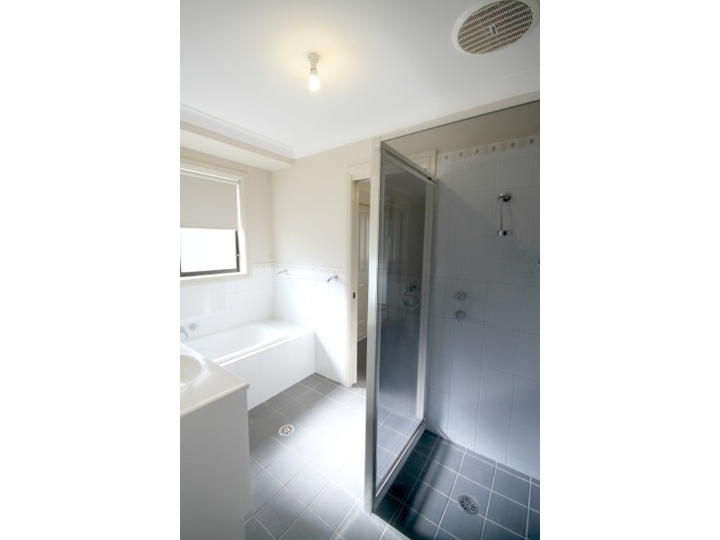 9A Ironbark Close, Dubbo NSW 2830