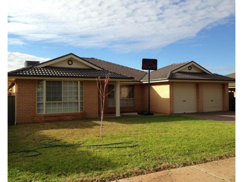 80 Sheraton Road, Dubbo NSW 2830
