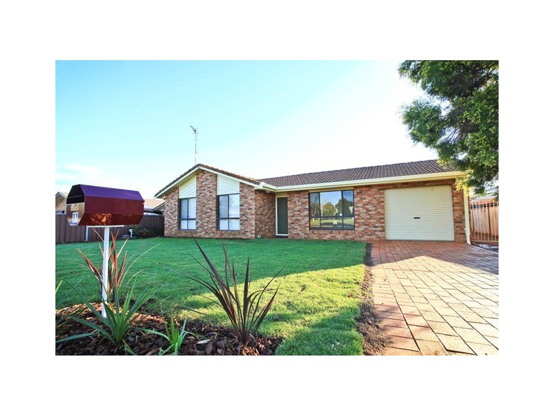 17 Lindsay Place, Dubbo NSW 2830
