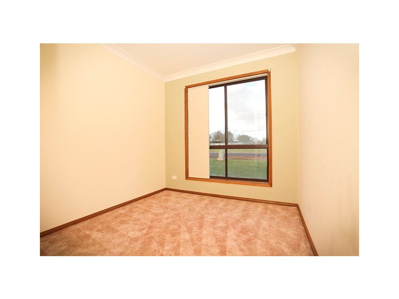 17 Lindsay Place, Dubbo NSW 2830