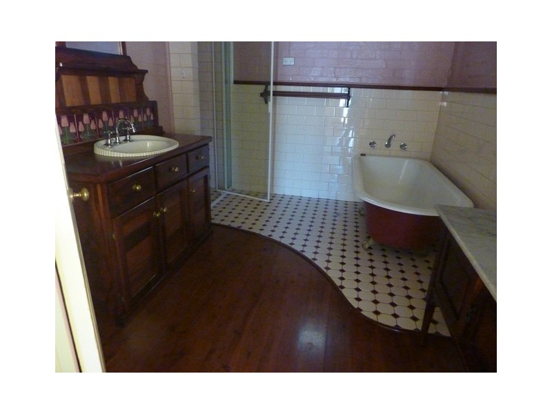 86 Wingewarra Street, Dubbo NSW 2830