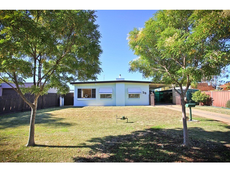 38 Brigalow Avenue, Dubbo NSW 2830