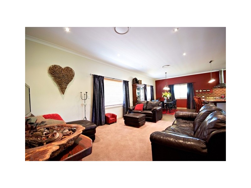 20 Crown Street, Dubbo NSW 2830