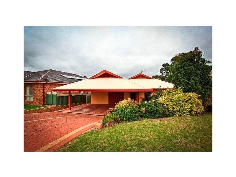 12 Wirraway Close, Dubbo NSW 2830