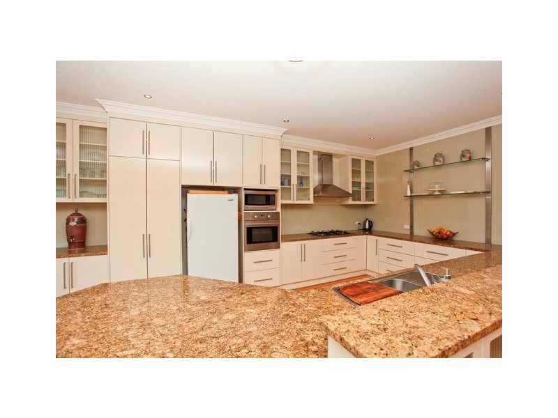 10 Hawkesbury Place, Dubbo NSW 2830