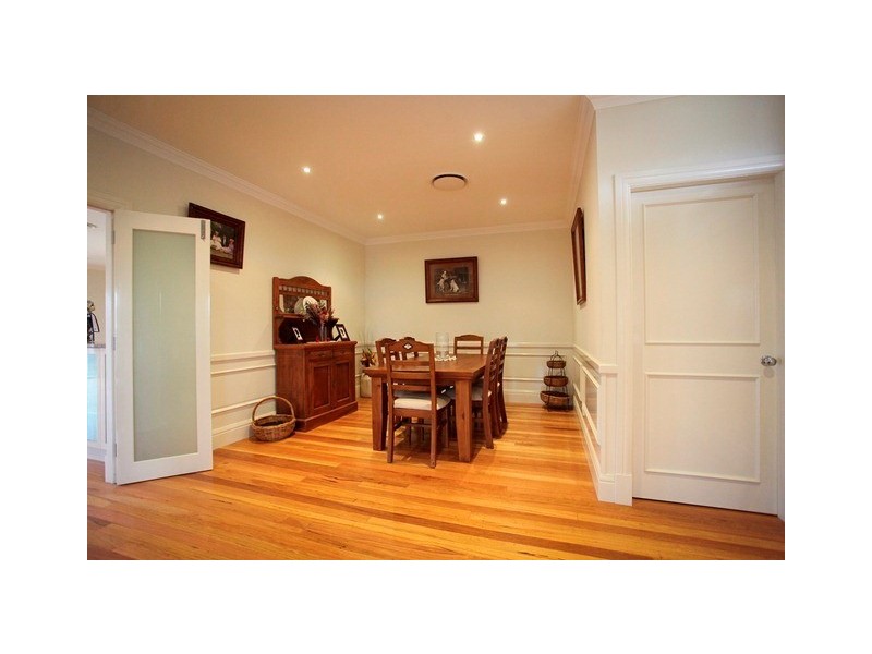 10 Hawkesbury Place, Dubbo NSW 2830