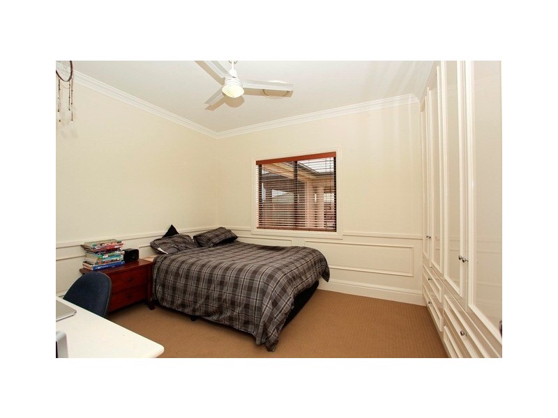 10 Hawkesbury Place, Dubbo NSW 2830