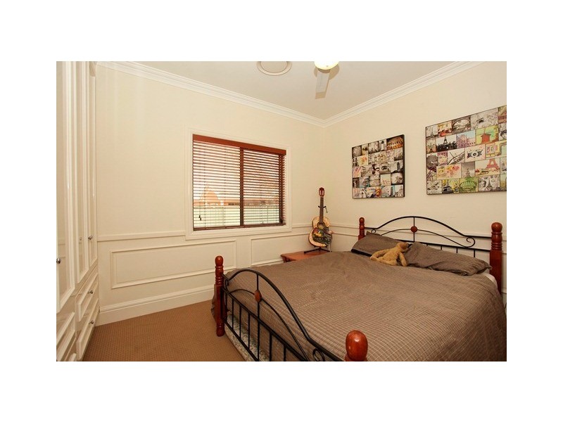 10 Hawkesbury Place, Dubbo NSW 2830