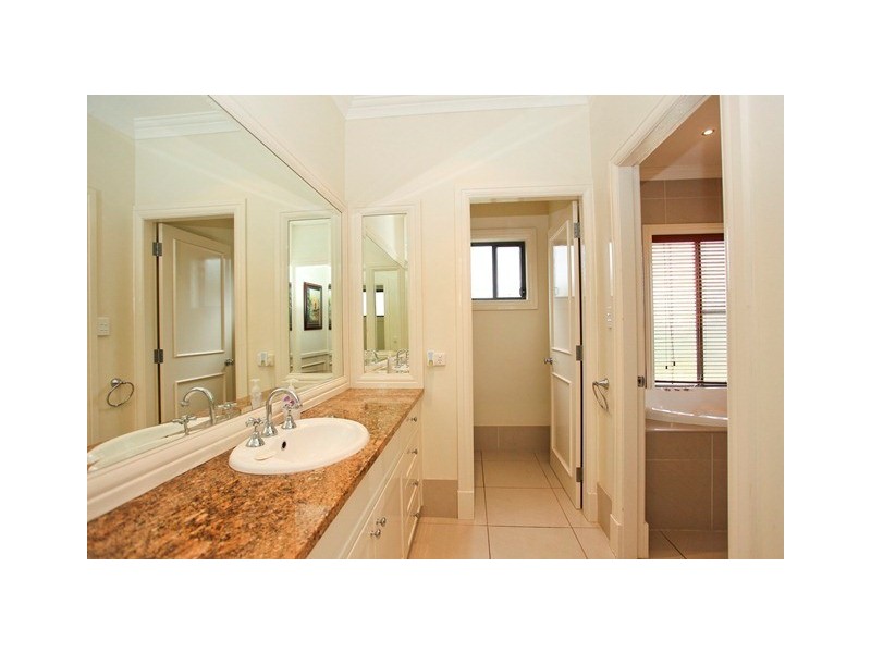 10 Hawkesbury Place, Dubbo NSW 2830