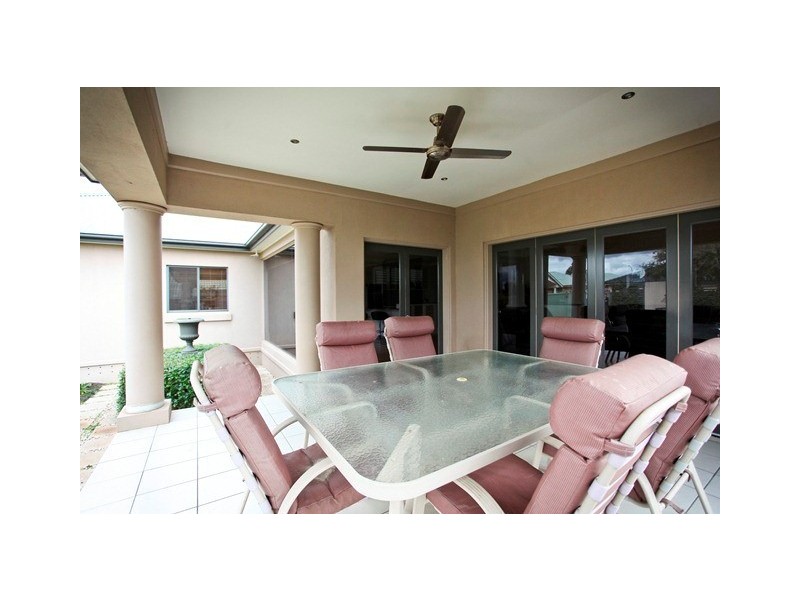 10 Hawkesbury Place, Dubbo NSW 2830