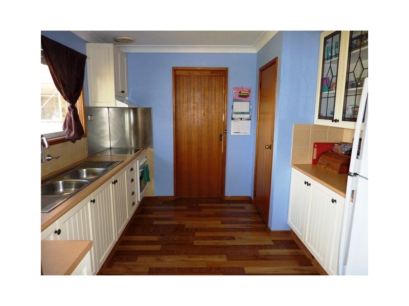 11 Meadowbank Drive, Dubbo NSW 2830