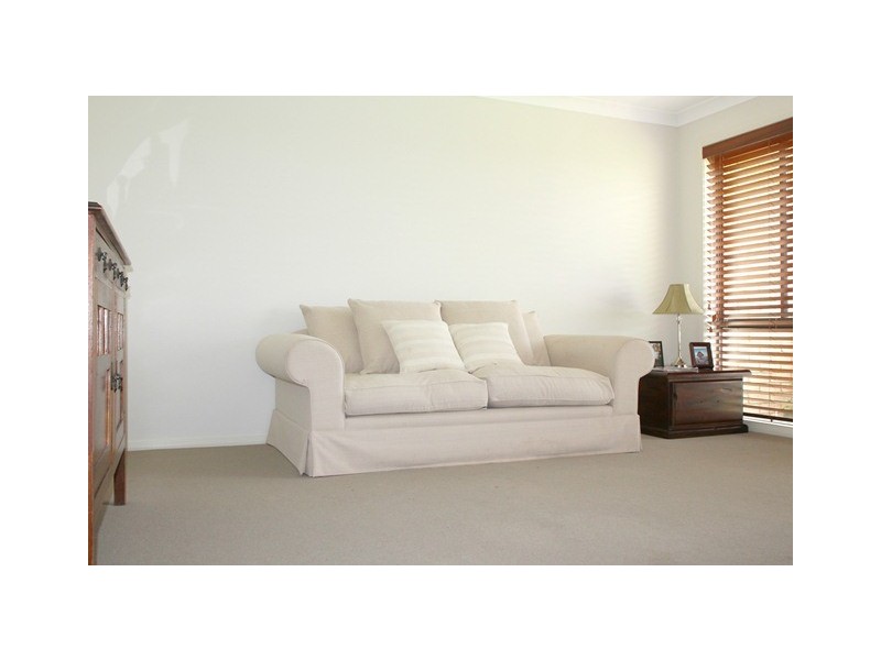 16 Holmwood Drive,, Dubbo NSW 2830