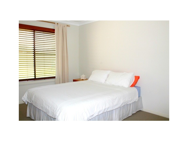 16 Holmwood Drive,, Dubbo NSW 2830
