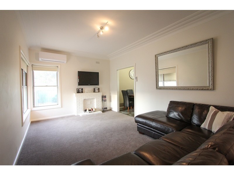 10 Hampden Street, Dubbo NSW 2830