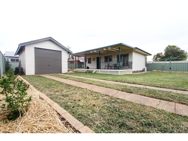 10 Hampden Street, Dubbo NSW 2830