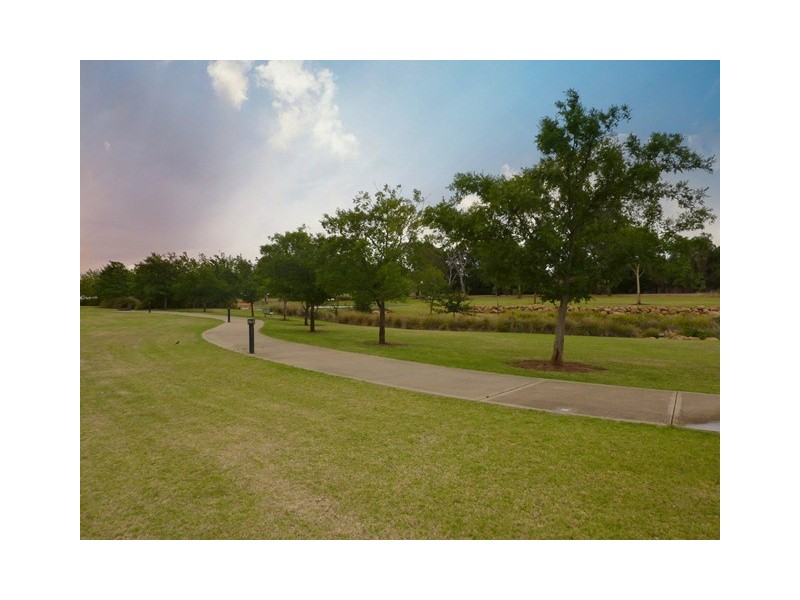 38 Southlakes Parade, Dubbo NSW 2830