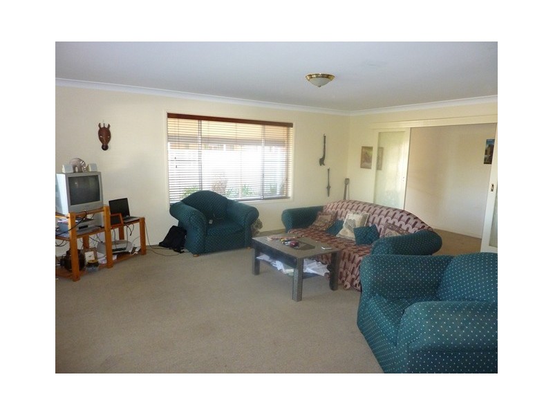 43 Oxley Circle, Dubbo NSW 2830