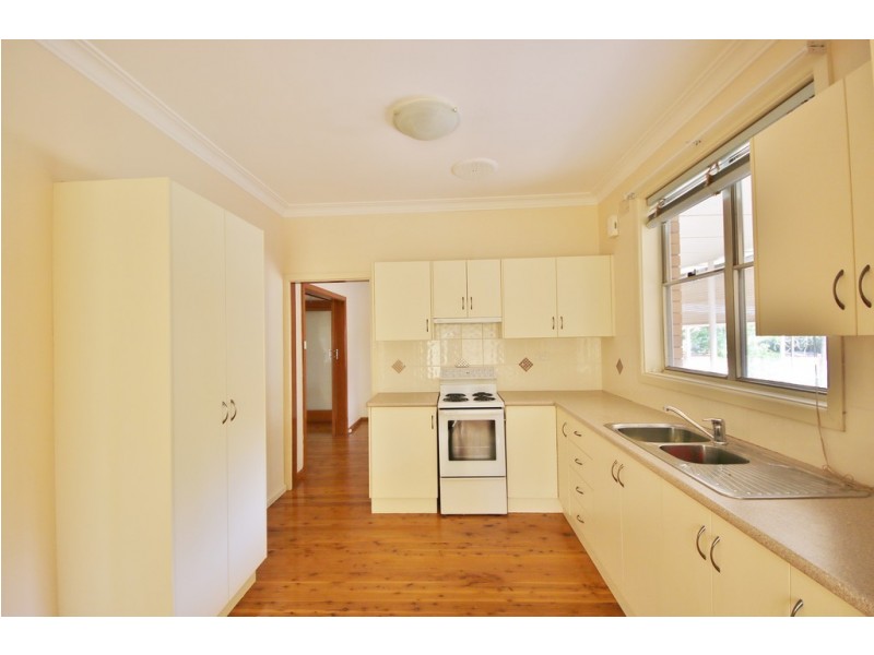 169 Gipps Street, Dubbo NSW 2830