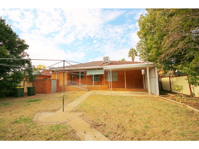 169 Gipps Street, Dubbo NSW 2830