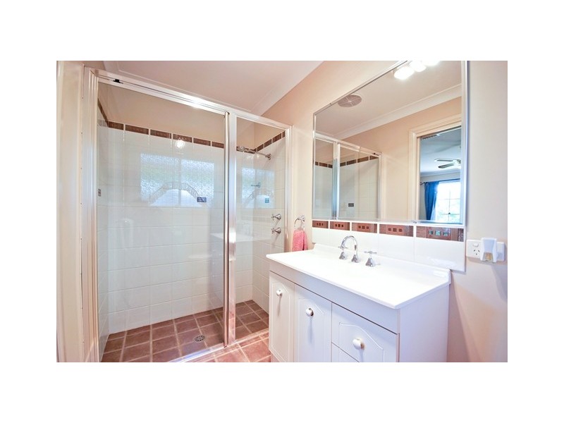 6 Cypress Point Drive, Dubbo NSW 2830