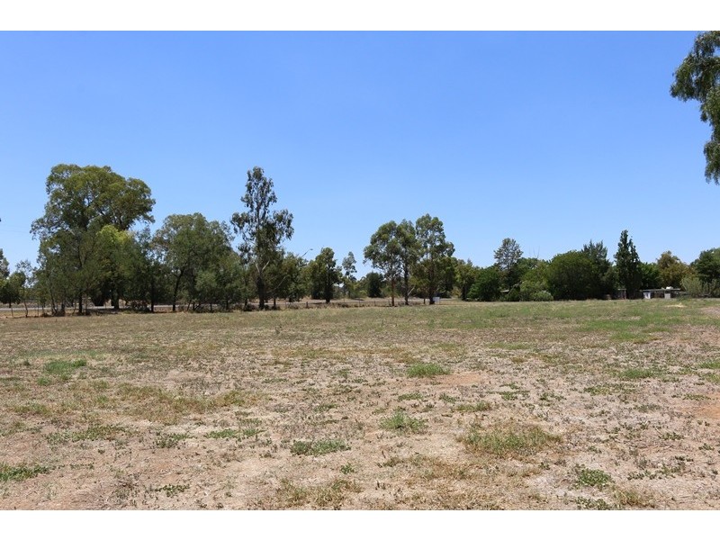 21-23 Buckinbah Street, Geurie NSW 2831