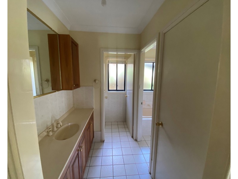 29 Websdale Drive, Dubbo NSW 2830