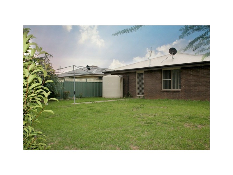 20 Glenshee Close, Dubbo NSW 2830