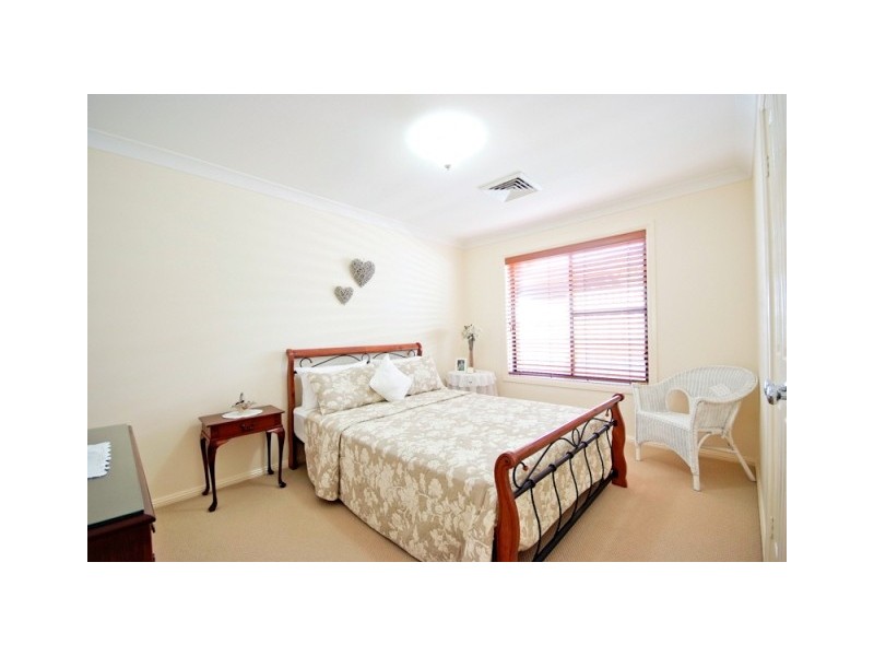 42 St Andrews Drive, Dubbo NSW 2830