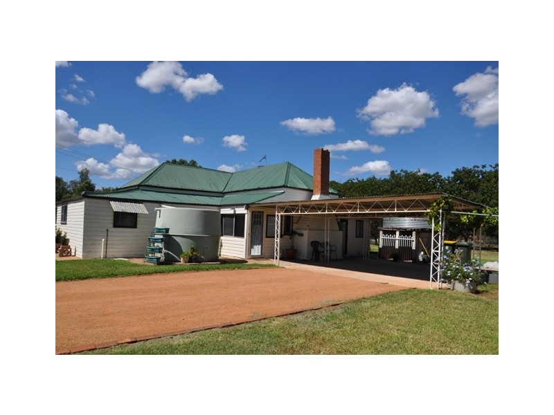12R Old Gilgandra Road, Brocklehurst NSW 2830