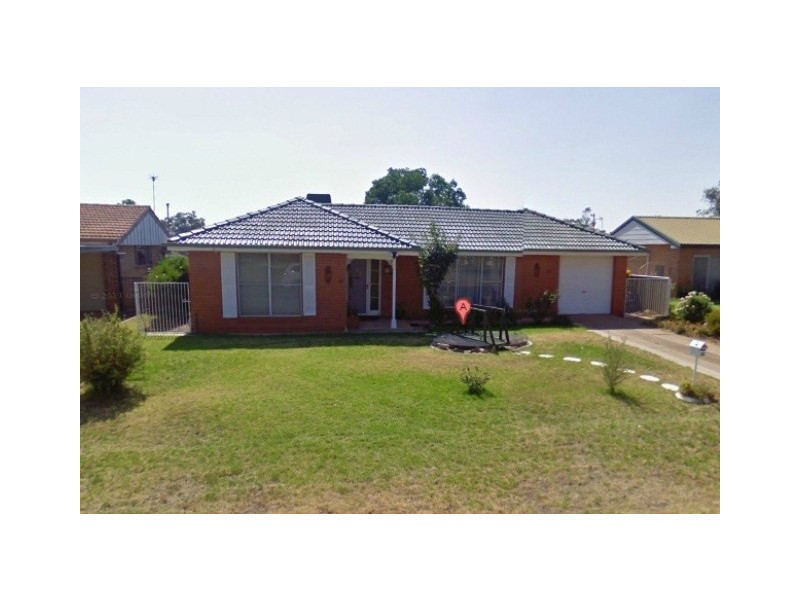 10 Mackay Drive, Dubbo NSW 2830