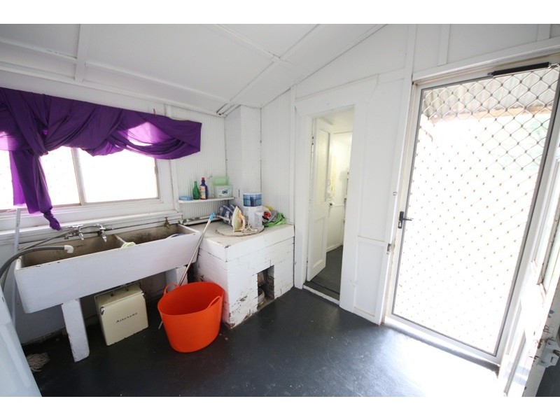 160 and 160a Myall Street, Dubbo NSW 2830