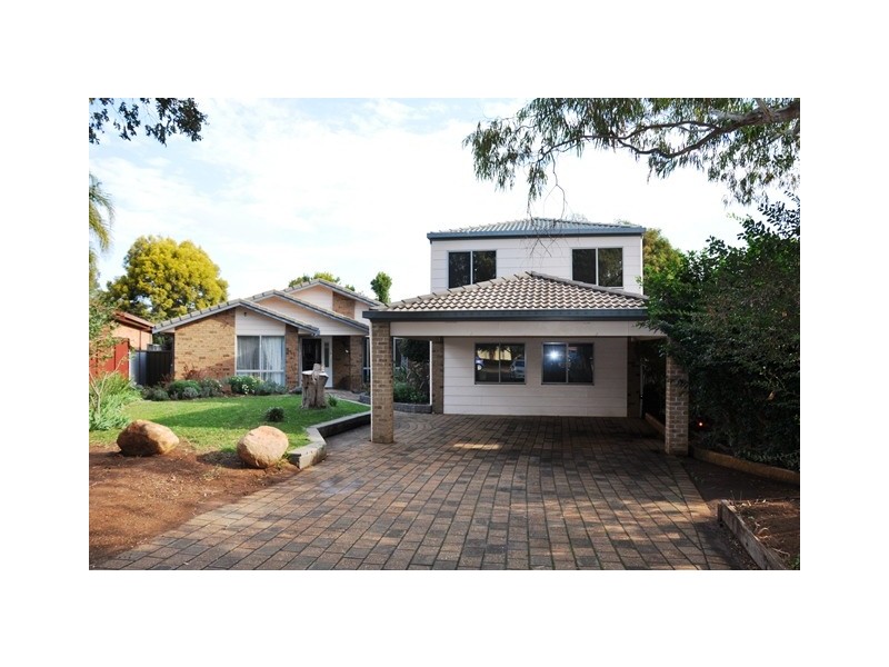 19 Erica Close, Dubbo NSW 2830