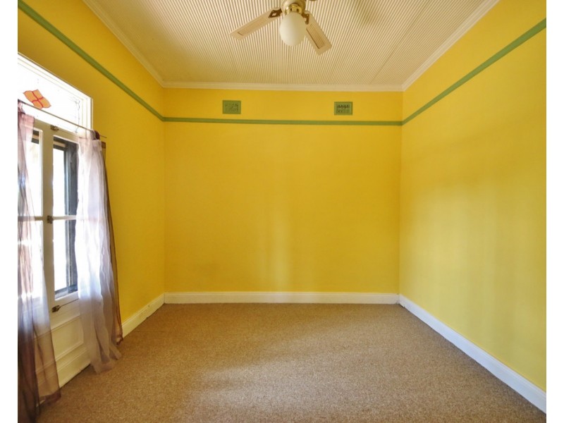 9 Park Street, Dubbo NSW 2830