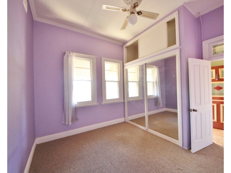 9 Park Street, Dubbo NSW 2830