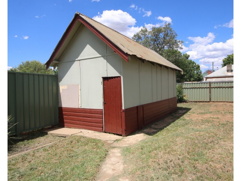 9 Park Street, Dubbo NSW 2830